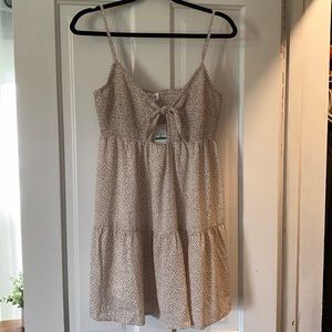 Never worn, flow-y and comfortable cheetah print dress